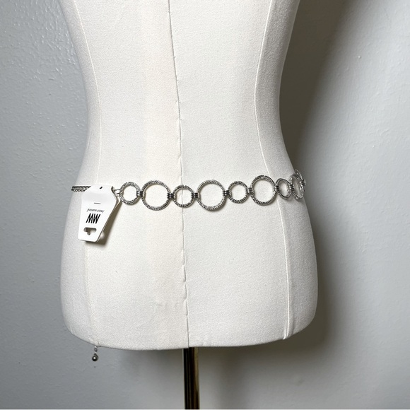 New Silver Circle Link Belt One Size Adjustable 
Y2K Bohemian Boho - Picture 5 of 10